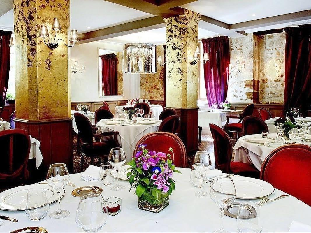 Logis - Hotel & Restaurant Du Tribunal Мортан-о-Перш Екстериор снимка