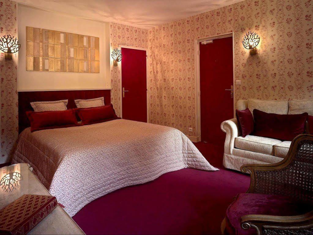 Logis - Hotel & Restaurant Du Tribunal Мортан-о-Перш Екстериор снимка